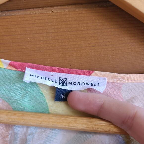 Pink and Green Boxy Cap Sleeve Graphic Blouse - Picture 4 of 5